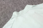 Sudadera España 2020/21 diseño de cuello dorsal