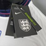 Primera equipación Player Version Inglaterra 2020/21 etiqueta