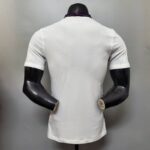 Primera equipación Player Version Inglaterra 2020/21 diseño dorsal