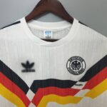 Camiseta local Retro Alemania 1990 diseño frontal Camiseta local Retro Alemania 1990 diseño frontal