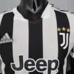 Primera equipación Player Version Juventus 2021/22 diseño frontal