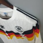 Camiseta local Retro Alemania 1990 diseño lateral Camiseta local Retro Alemania 1990 diseño lateral