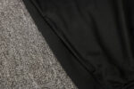 Chaqueta de Chándal AC Milán 2021/22 diseño lateral de pantalon