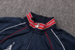 Chaqueta Jordan París Saint-Germain 2122 diseño frontal