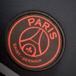 tercera camiseta psg negro escudo tercera camiseta psg negro escudo