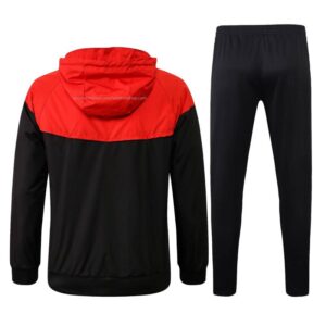 Chandal con Capucha Liverpool 2021/22