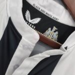 Primera equipación Newcastle 202122