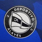 Segunda equipación Alavés 2021/22