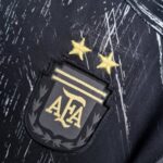 camiseta negra de argentina 2021 escudo camiseta negra de argentina 2021 escudo