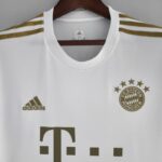 Camiseta Bayern Munich segunda equipación 2022-2023 versión fan pecho
