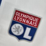 ESCUDO Camiseta Olympique de Lyon Primera Equipación 2022-2023 Versión Aficionado