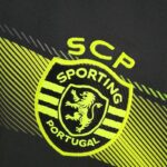 ESCUDO Camiseta Sporting de Lisboa Segunda Equipación 2022-2023 Versión Aficionado