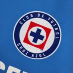ESCUDO Camiseta de Cruz Azul Primera Equipación 2223 Versión Aficionado ESCUDO Camiseta de Cruz Azul Primera Equipación 2223 Versión Aficionado