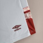 MARCA Pantalón Corto del West Ham United Primera Equipación 2223 MARCA Pantalón Corto del West Ham United Primera Equipación 2223