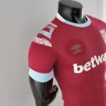 PECHO LATERAL Camiseta del West Ham United Primera Equipación 2223 Versión Jugador PECHO LATERAL Camiseta del West Ham United Primera Equipación 2223 Versión Jugador