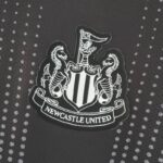 Camiseta Newcastle primera equipación 22-23 - versión fan - escudo Camiseta Newcastle primera equipación 22-23 - versión fan - escudo