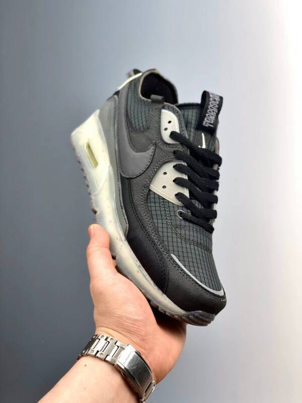 Nike Air Max 90 Casual Sneakers -