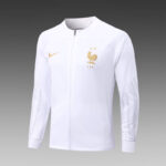 Chaqueta del chandal blanco de la Federación Francesa de Fútbol 2022-2023 Chaqueta del chandal blanco de la Federación Francesa de Fútbol 2022-2023