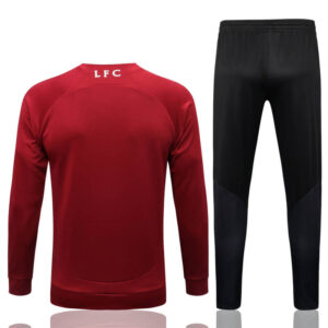 Dorsal del conjunto chándal Granate del Liverpool 2022-2023