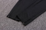 Tobillo del pantalón del chándal negro del Manchester City 2022-2023