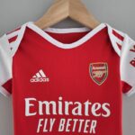 Body del Arsenal primera equipación 2022-2023 frontal 1