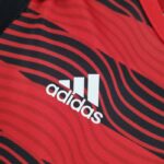 Body del Flamengo primera equipación 2022-2023 logo Body del Flamengo primera equipación 2022-2023 logo