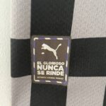 Camiseta Álaves tercera equipación 2022-2023 logo