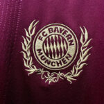 Camiseta Bayern Múnich edición Oktoberfest 2022-2023 escudo