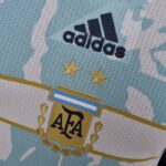 Camiseta Clásica Argentina 2022-2023 Versión Jugador escudo Camiseta Clásica Argentina 2022-2023 Versión Jugador escudo