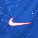 Camiseta PSG edición especial azul y blanco logo Camiseta PSG edición especial azul y blanco logo