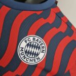 Player Bayern Munich entrenamiento 2022-2023 escudo Player Bayern Munich entrenamiento 2022-2023 escudo