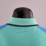 Polo FC Barcelona verde 2022-2023 dorso del cuello Polo FC Barcelona verde 2022-2023 dorso del cuello
