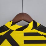 Camiseta Borussia Dortmund Pre-partido 2022-2023 dorso del cuello Camiseta Borussia Dortmund Pre-partido 2022-2023 dorso del cuello