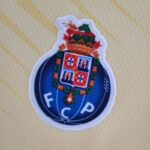 Camiseta Oporto segunda equipación 2022-2023 escudo
