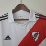 Camiseta River Plate 2022-2023 Local cuello frontal Camiseta River Plate 2022-2023 Local cuello frontal
