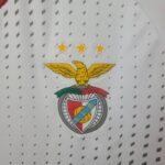 Camiseta SL Benfica tercera equipación 2022-2023 escudo