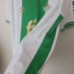 Camiseta Real Betis primera equipación 2022-2023 Super Copa lateral Camiseta Real Betis primera equipación 2022-2023 Super Copa lateral