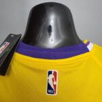 camiseta lakers kobe bryant - cuello anterior camiseta lakers kobe bryant - cuello anterior