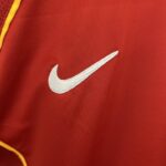 camiseta retro arsenal local logo nike camiseta retro arsenal local logo nike