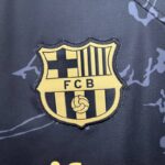 camiseta fc barcelona entrenamiento 2023-2024 escudo