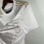 camiseta italia 2023 blanca lateral