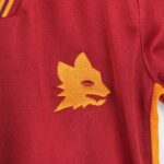camiseta roma niño 2024 escudo