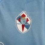 camiseta celta de vigo 2024 escudo