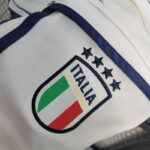camiseta de italia 2024 y pantalon corto escudo camiseta de italia 2024 y pantalon corto escudo