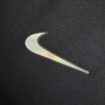 segunda equipación del tottenham logo nike