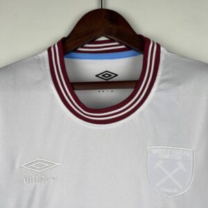 segunda equipación del west ham cuello redondo