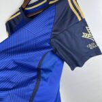 segunda equipacion granada cf lateral