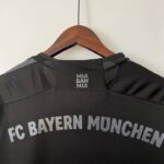 camiseta bayern de munich 2024 cuello anterior