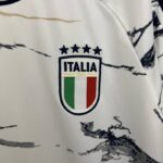 camiseta de italia 2023 escudo