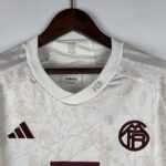 tercera equipacion bayern munich cuello v tercera equipacion bayern munich cuello v